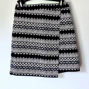 LOFT Black/Blue/White Mock Wrap Mini Skirt Sz 2